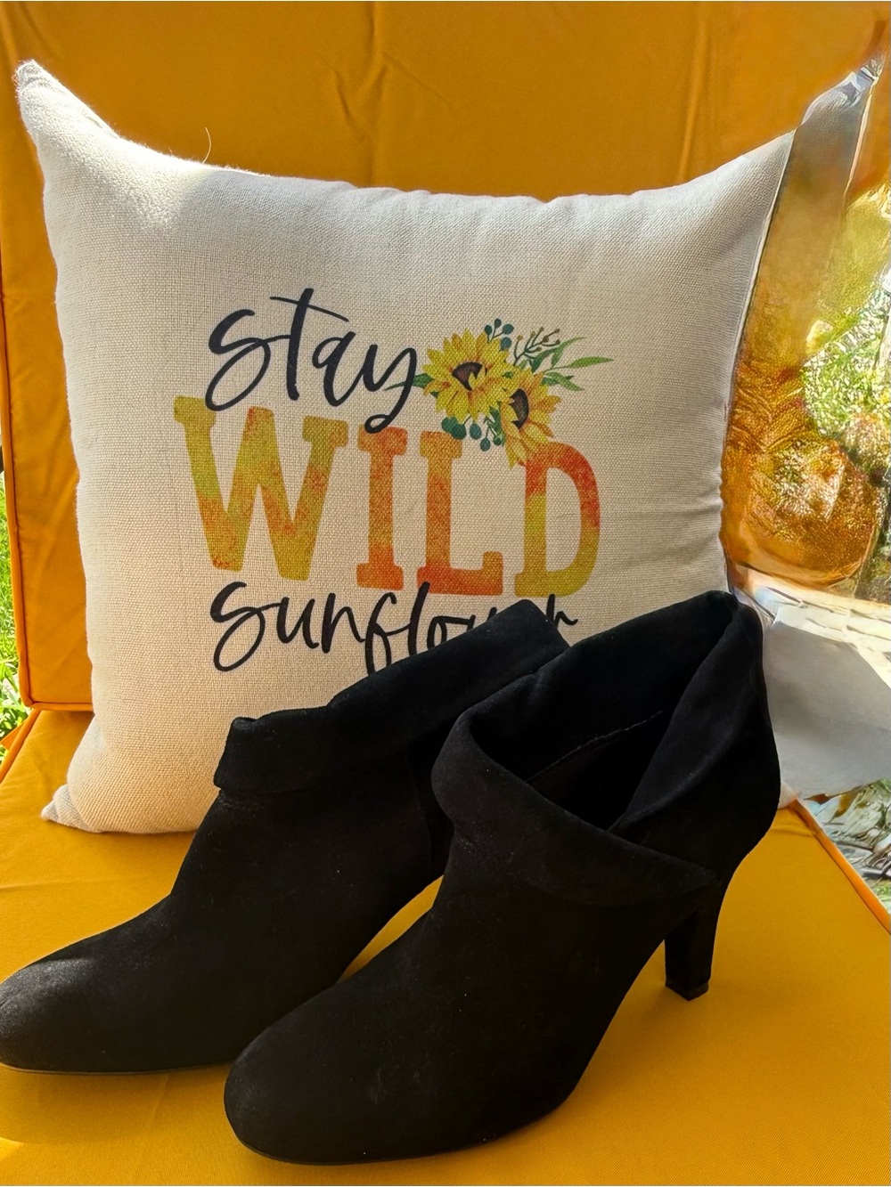 Enzo Angiolini Black Suede Pointed Toe Stiletto Heels